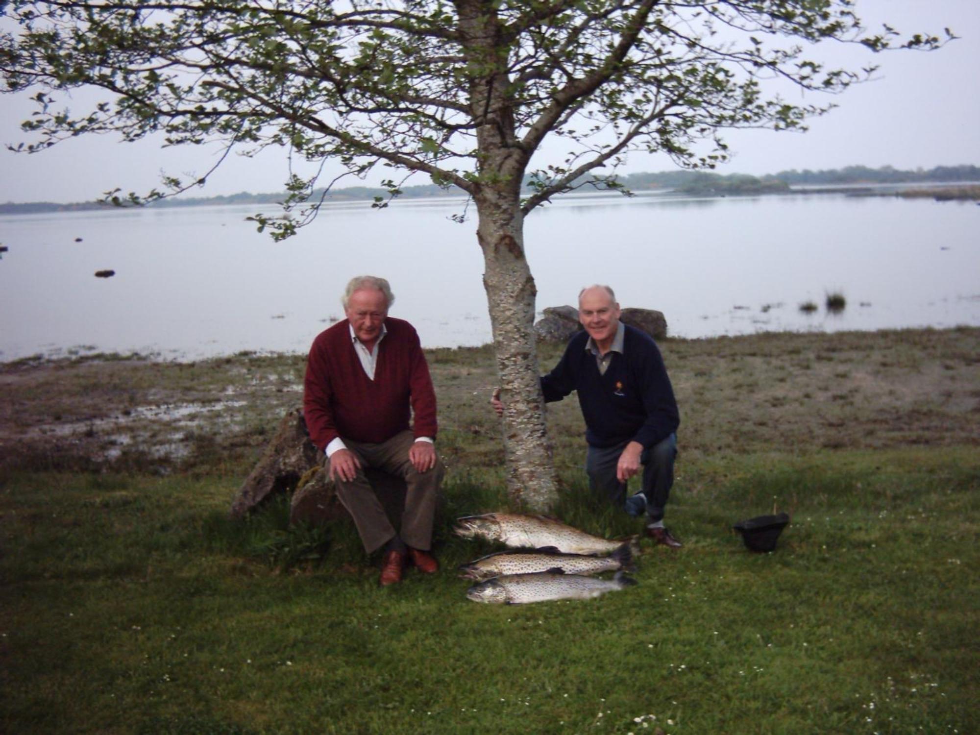 The Waterfront House Country Home Oughterard Esterno foto