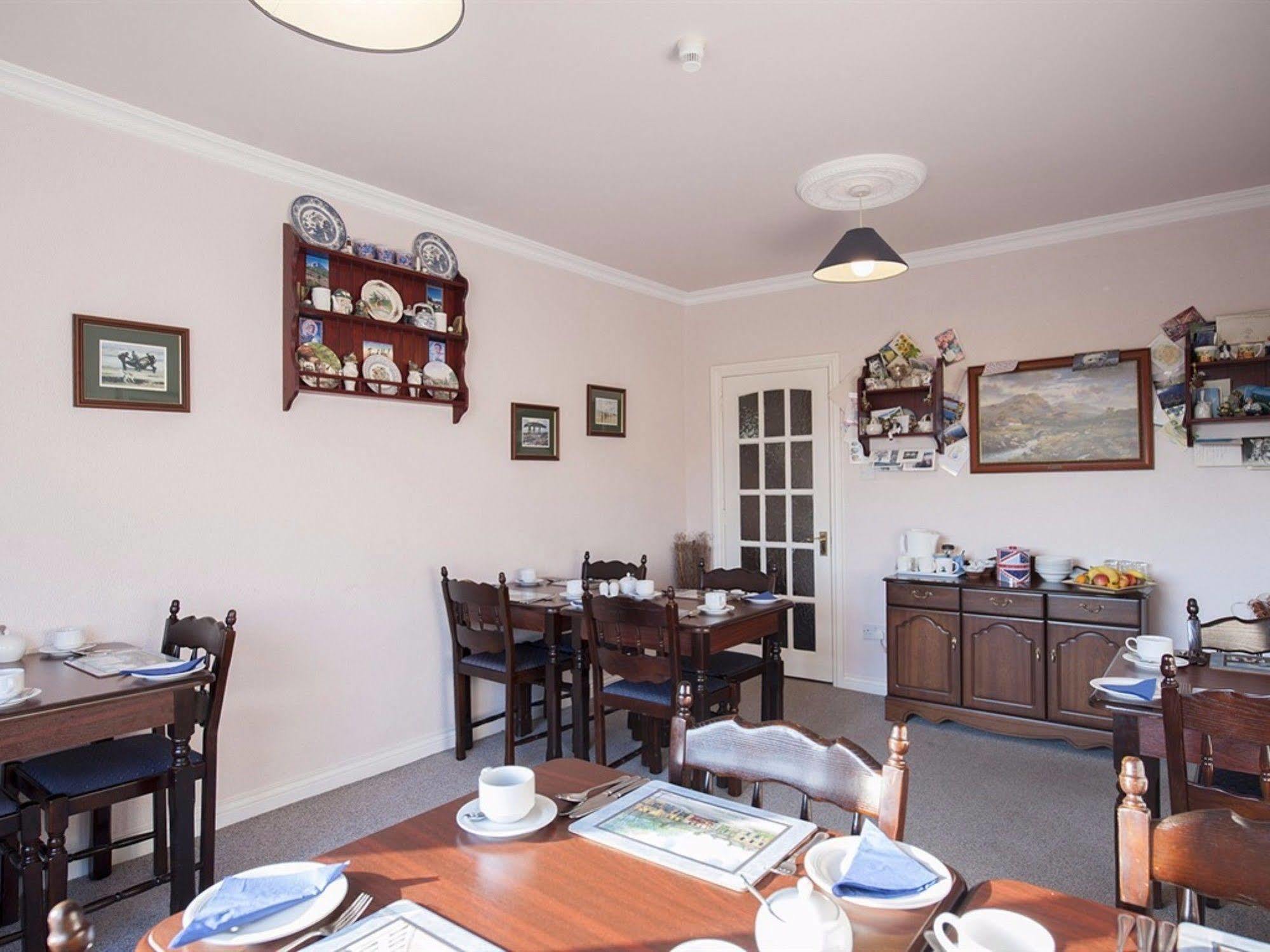 The Waterfront House Country Home Oughterard Esterno foto